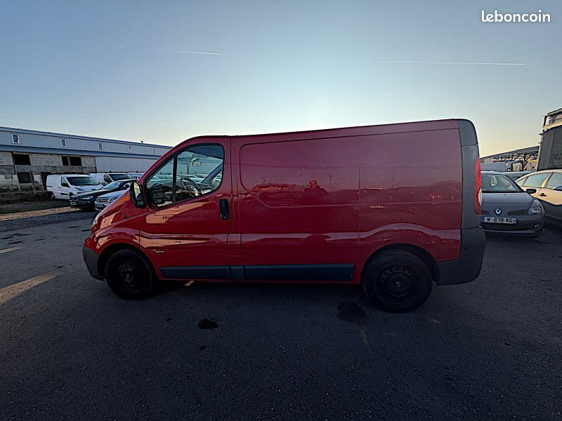 Opel VIVARO FG F2700 C1 CDTI115 (image 8)