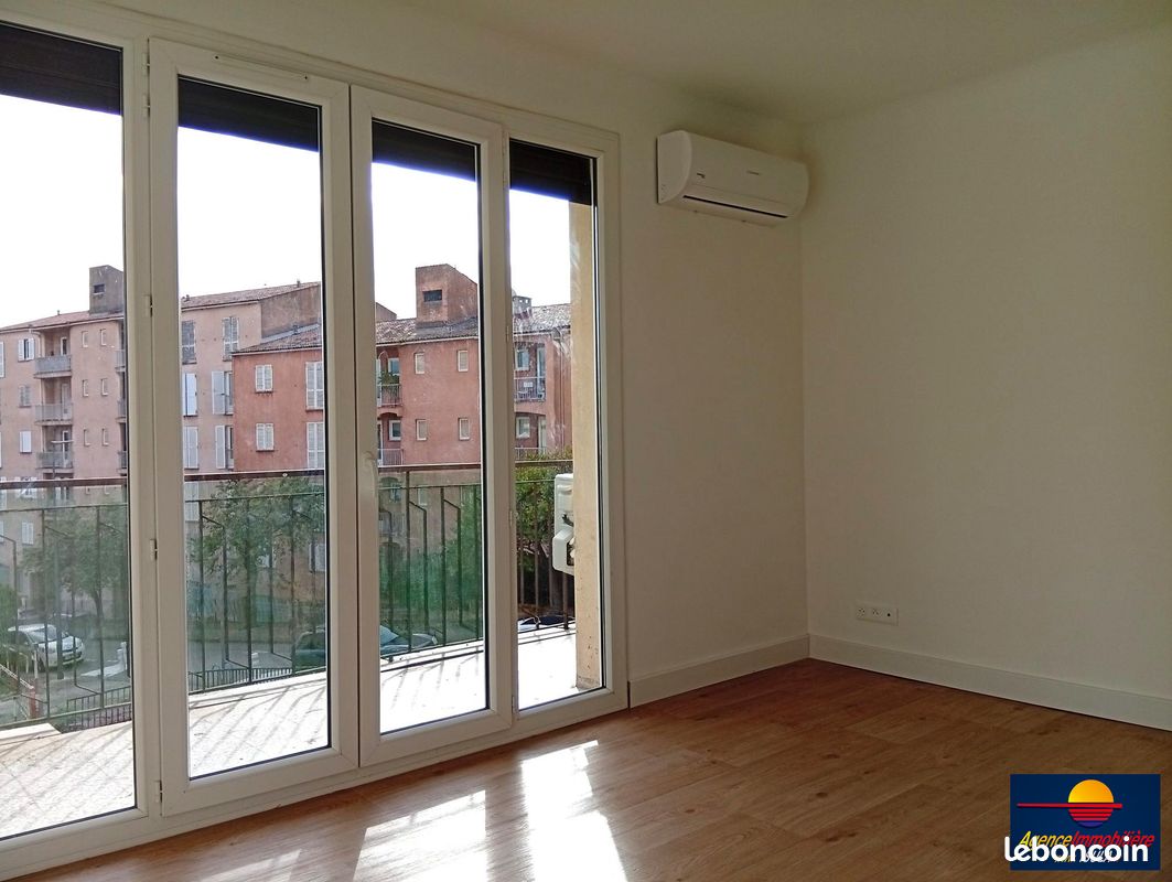 Appartement a louer ajaccio - 1 pièce(s) - 21 m2 - Surfyn