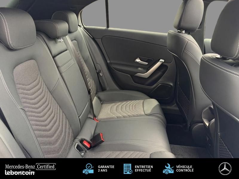 Mercedes Classe A 180 d Progressive Line 2.0 116 8G-DCT Toit ouvrant (image 15)