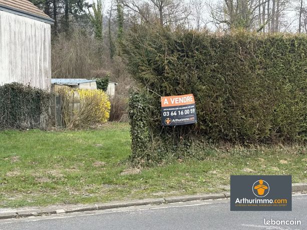 Terrain 949 m² Mauregny-en-Haye