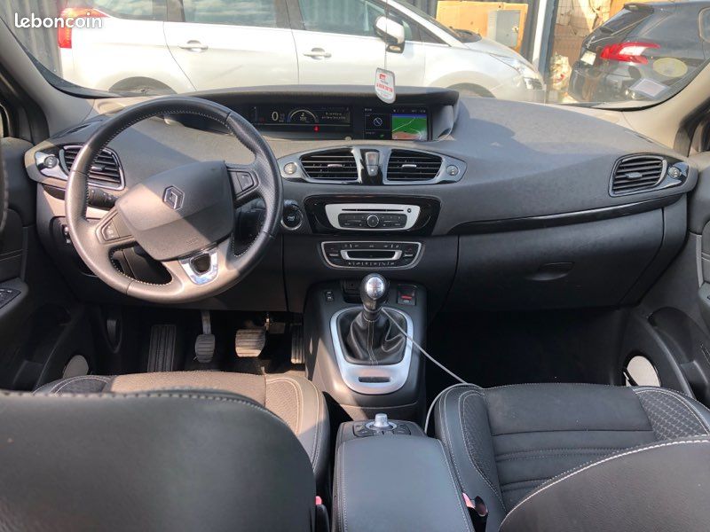 RENAULT SCENIC 3 Phase 2 1.5 dci 110 cv BOSE (image 5)