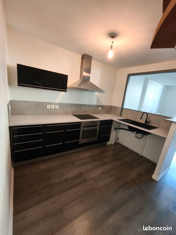 Appartement 3 pièces 71 m² · à Commercy · 71 m² · 560 €/mois
