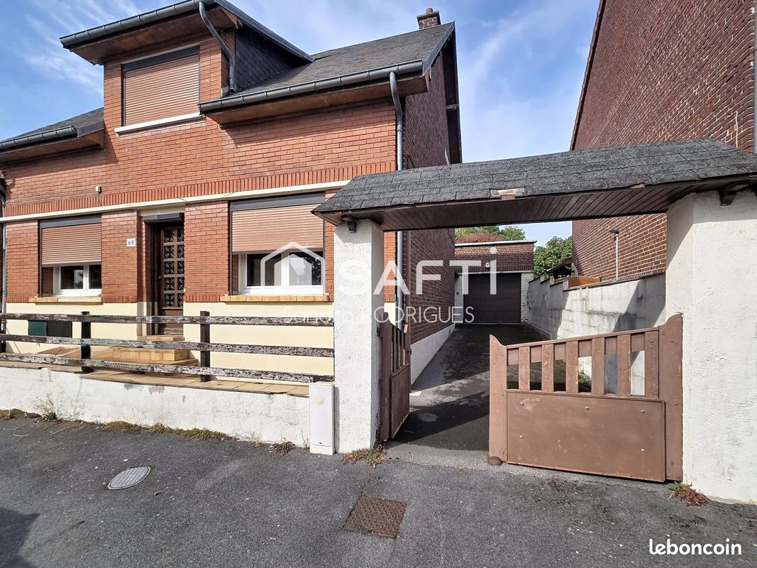 Maison 5 pièces 94 m² · à Tergnier · 94 m² · 100 000 €