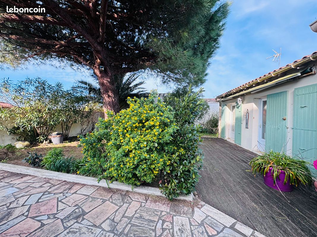Maison 5 pièces 96 m² · à Loix · 96 m² · 493 500 €
