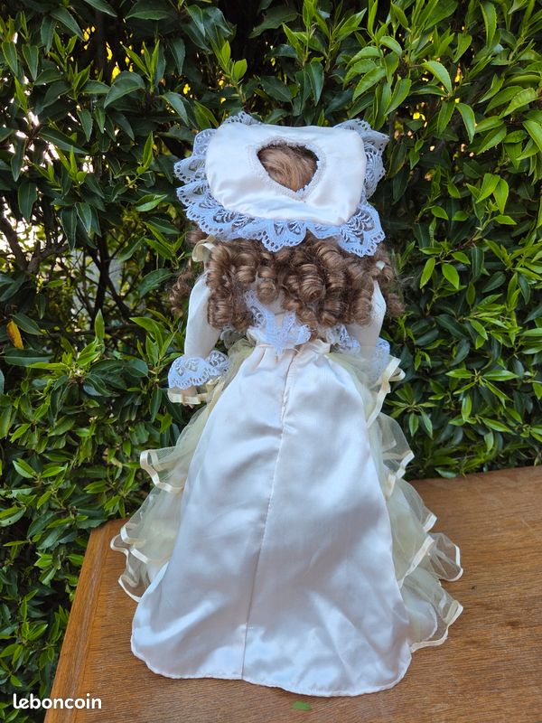 Belle Robe Ancienne De Grande Poupee Ancienne Ou De Bebe - Coton Fin Belle Robe Ancienne De Grande Poupee Ancienne Ou De Bebe - Coton Fin
