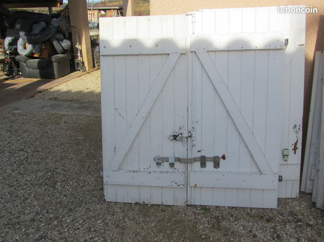 Protections anti vols pour volets bois (image 1)
