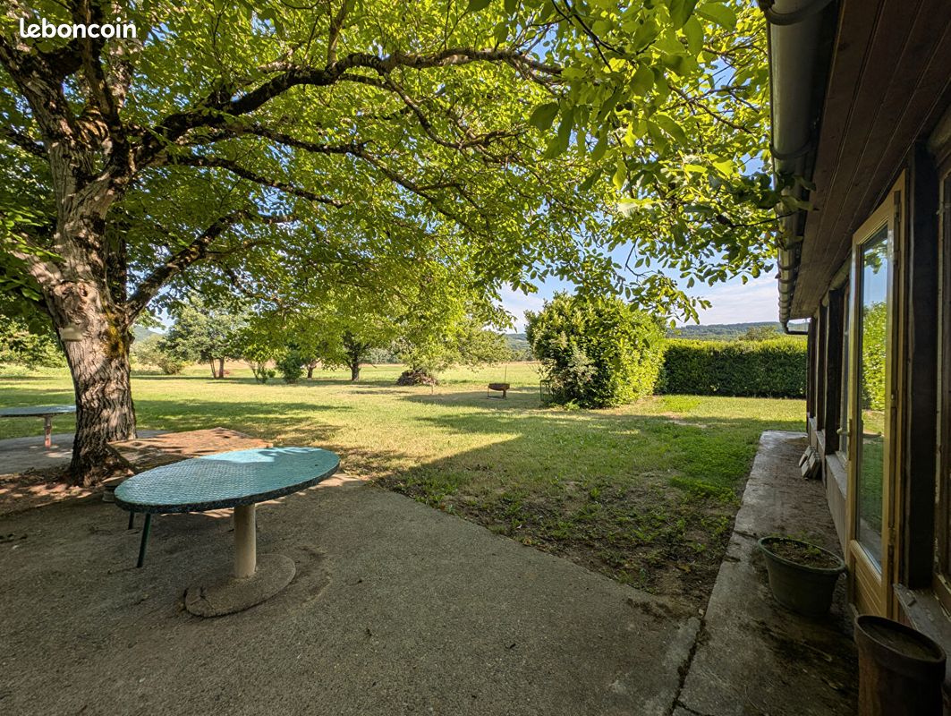 Maison 2 pièces 95 m² · à Saint-Antonin-Noble-Val · 95 m² · 89 000 €