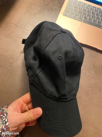 Casquettes et bonnets pénis à acheter en ligne