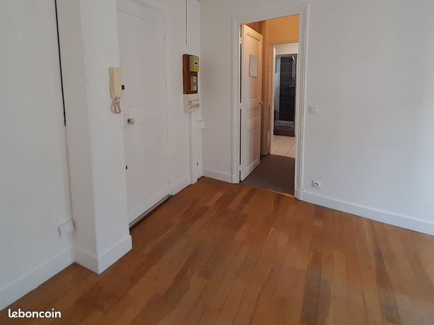 Appartement 2 pieces 2 minutes rer b aulnay centre gare