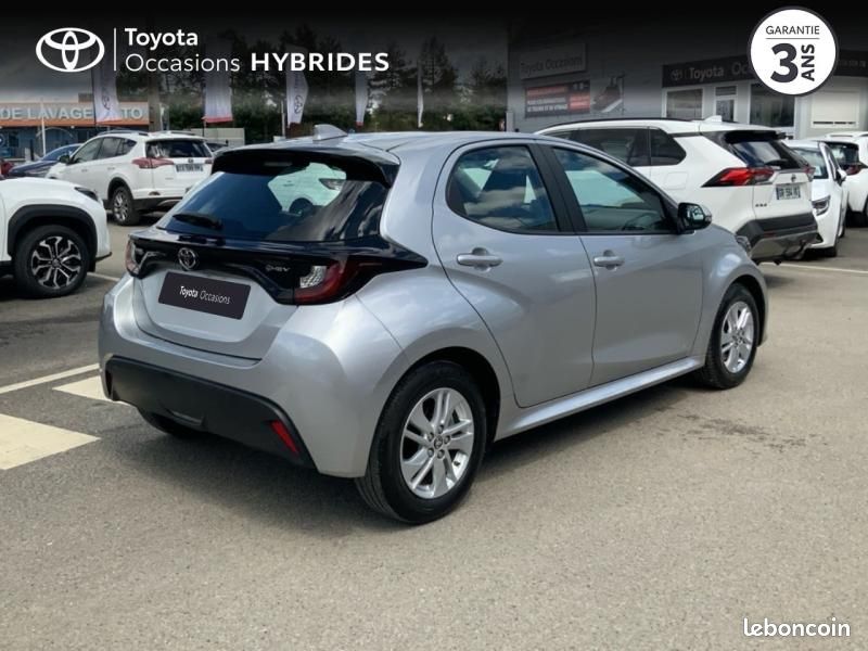 Toyota Yaris 116h Dynamic Business 5p MC24 (image 18)