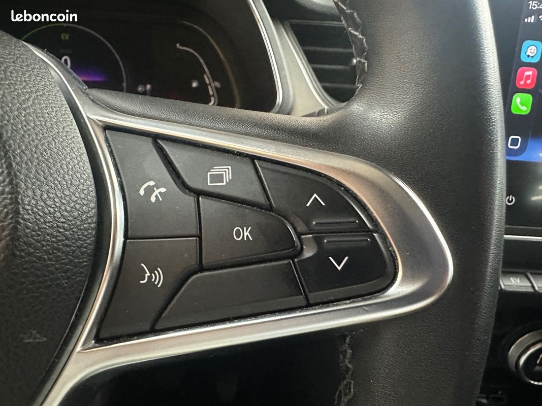 Renault CAPTUR 1.6 145CH Intens + CARPLAY + CAMERA + 2EME MAIN + ENTRETIEN CONSTRUCTEUR + GARANTIE 12 MOIS (image 23)
