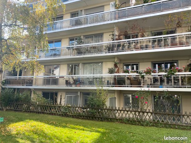 A louer studio vincennes "carre magique" terrasse-cave