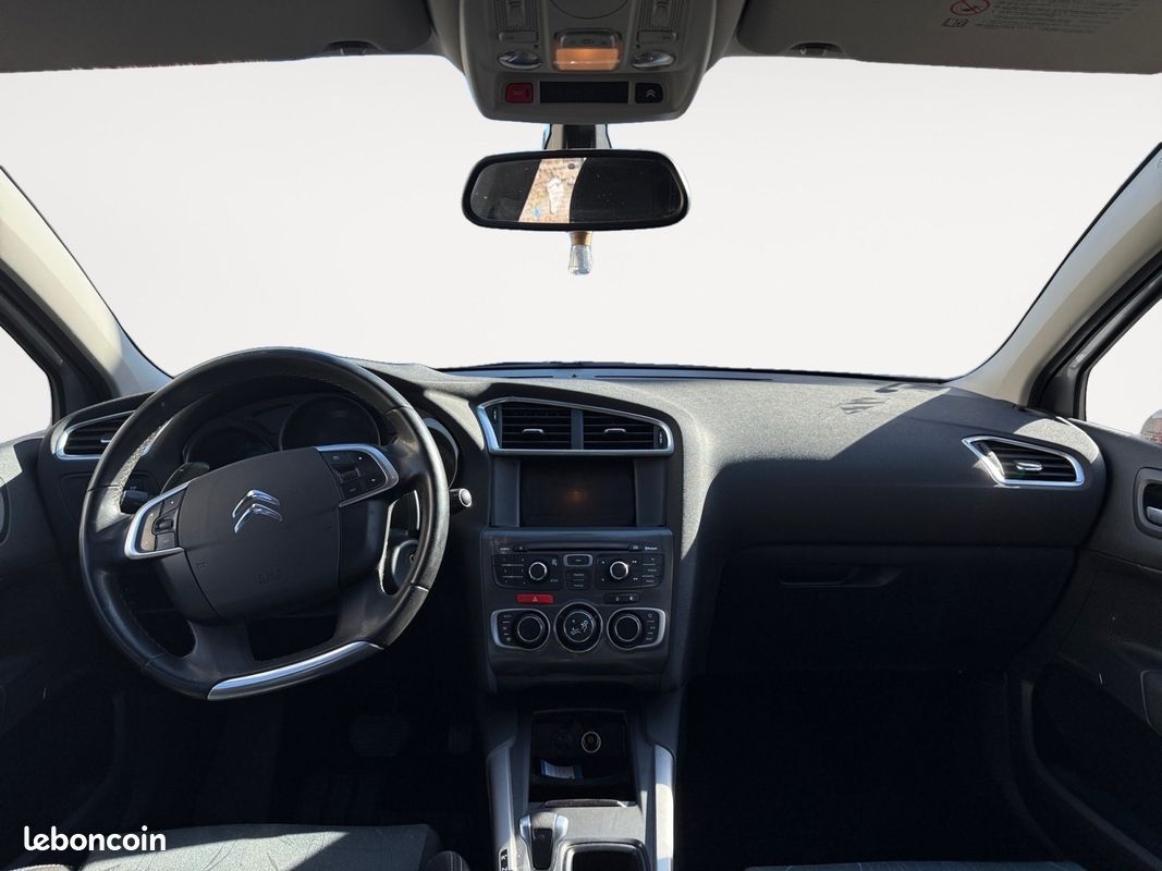 CITROEN C4 C4 e-HDi 115 Airdream Confort BMP6 (image 10)