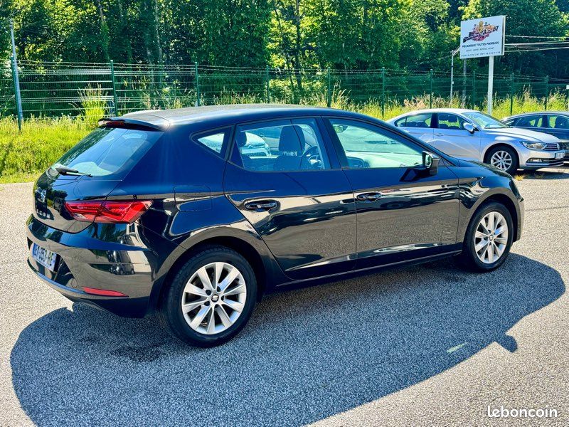Seat Leon 1.6 TDI 115 ch STYLE de 2018 et 120.000 km (image 3)