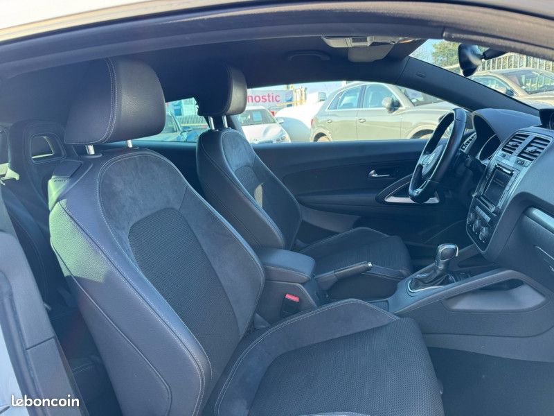 Volkswagen SCIROCCO 2.0 TDI 150CH BLUEMOTION TECHNOLOGY FAP SPORTLINE DSG6 (image 13)
