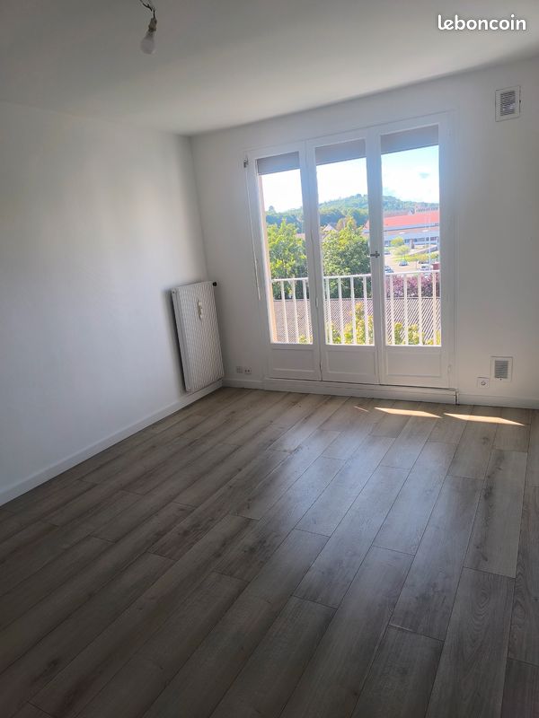 Appartement a louer lons-le-saunier - 2 pièce(s) - 43 m2 - Surfyn
