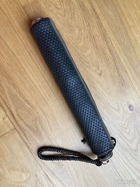 Parapluie vintage Knirps (Gebraucht) in Villars sur Glane für CHF 20 – mit Lieferung auf