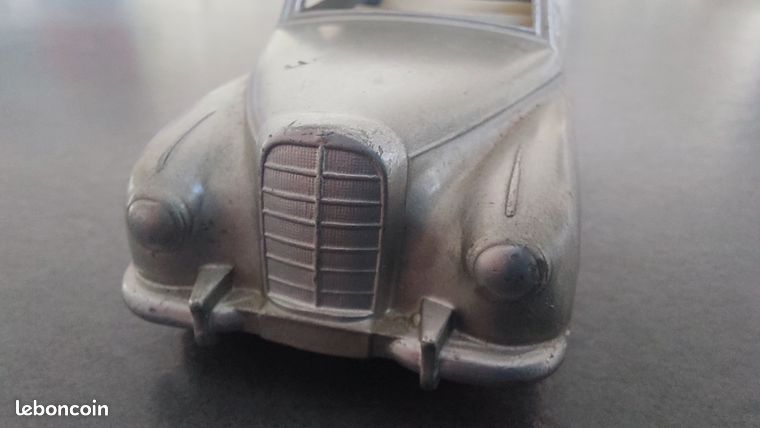 RENAULT 12 Gordini Solido 1/18 Bien Lire Descriptif EUR 95,00 - FR