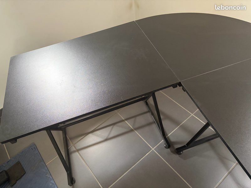 Bureau d’angle (image 1)