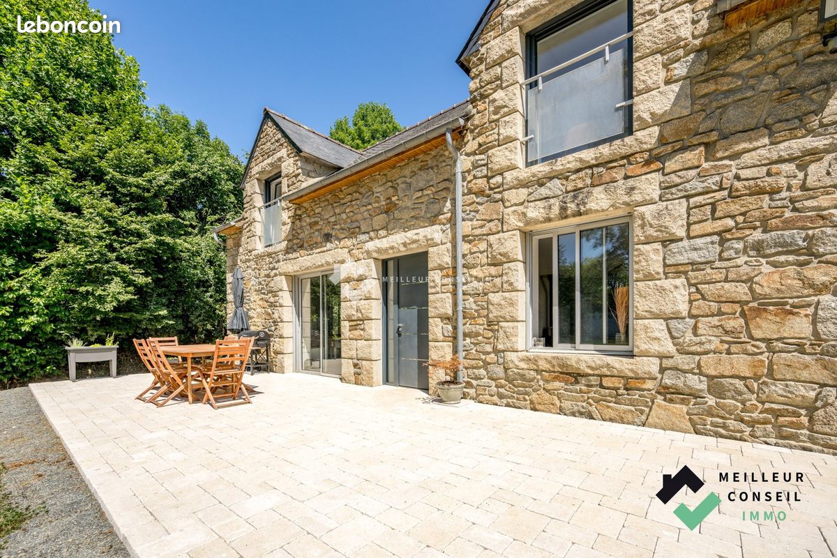 Maison 5 pièces 118 m² · à Ploeuc-l'Hermitage · 118 m² · 261 250 €