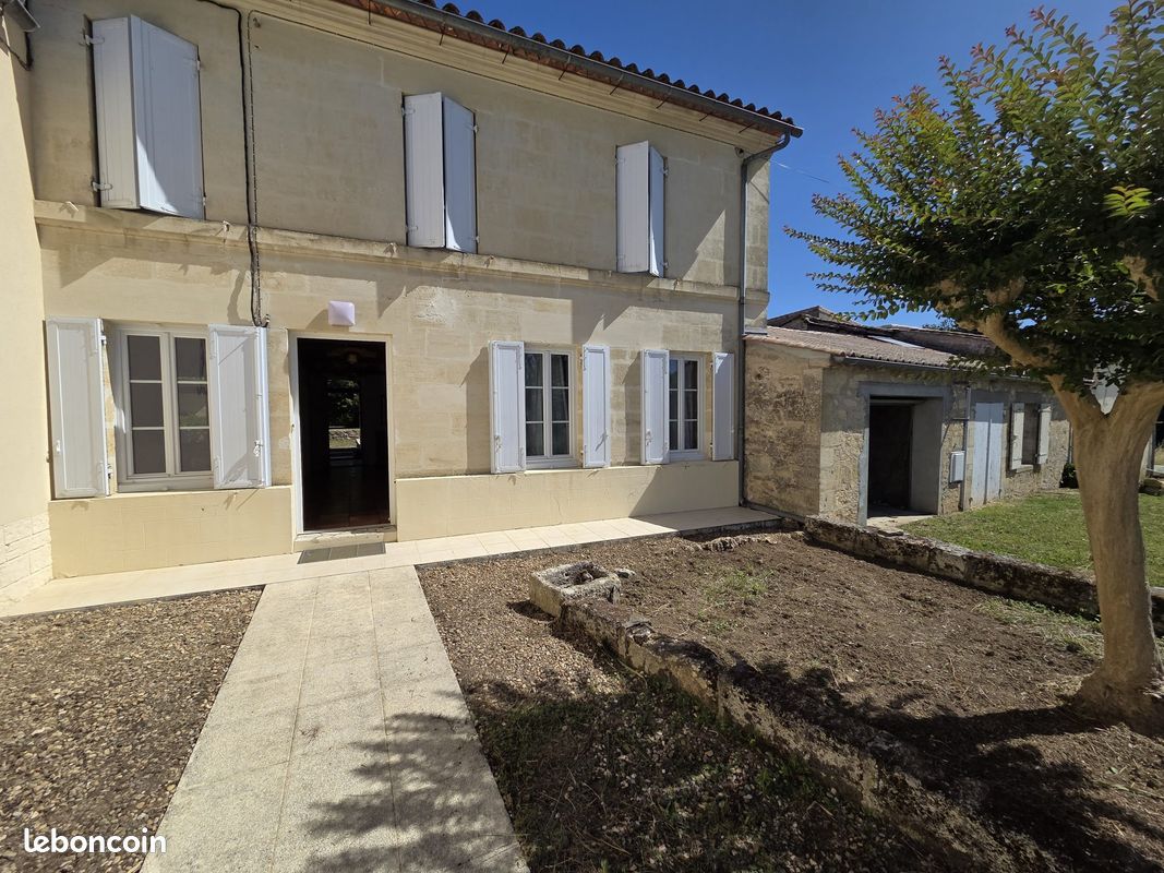 Maison 5 pièces 160 m² · à Castillon-la-Bataille · 160 m² · 199 000 €