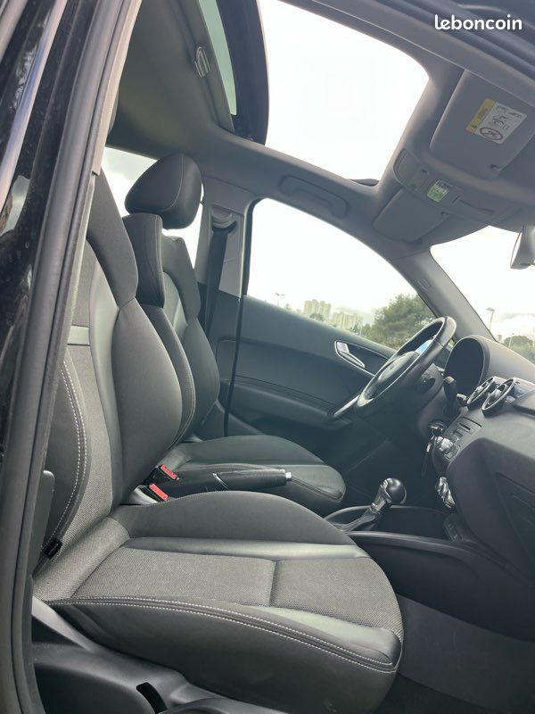 Audi A1 Sportback (2) 1.4 TFSI 125 DSG-7 Extra 02.2018 noir (image 4)
