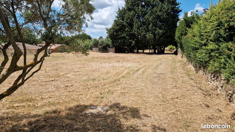 Terrain 512 m² SAINT CHAMAS