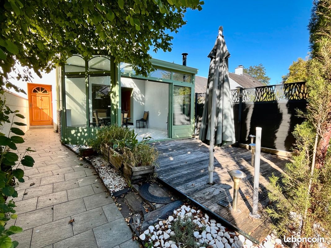 Maison 6 pièces 124 m² · à Avrillé · 124 m² · 369 500 €