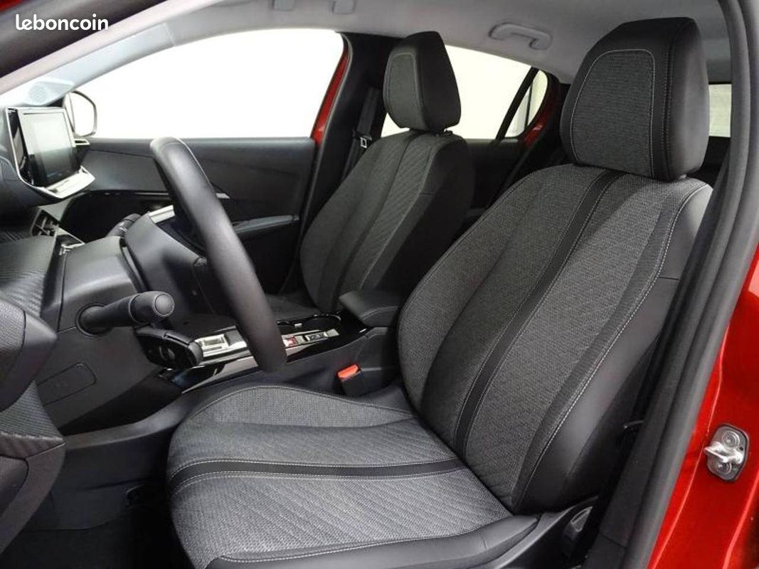 PEUGEOT 208 Electrique 50 kWh 136ch E-Style (image 7)