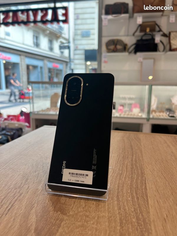 Xiaomi Redmi A5 Noir 64Go 4G - Écran 6,88" - 5200mAh - Garantie 3 Ans (image 1)