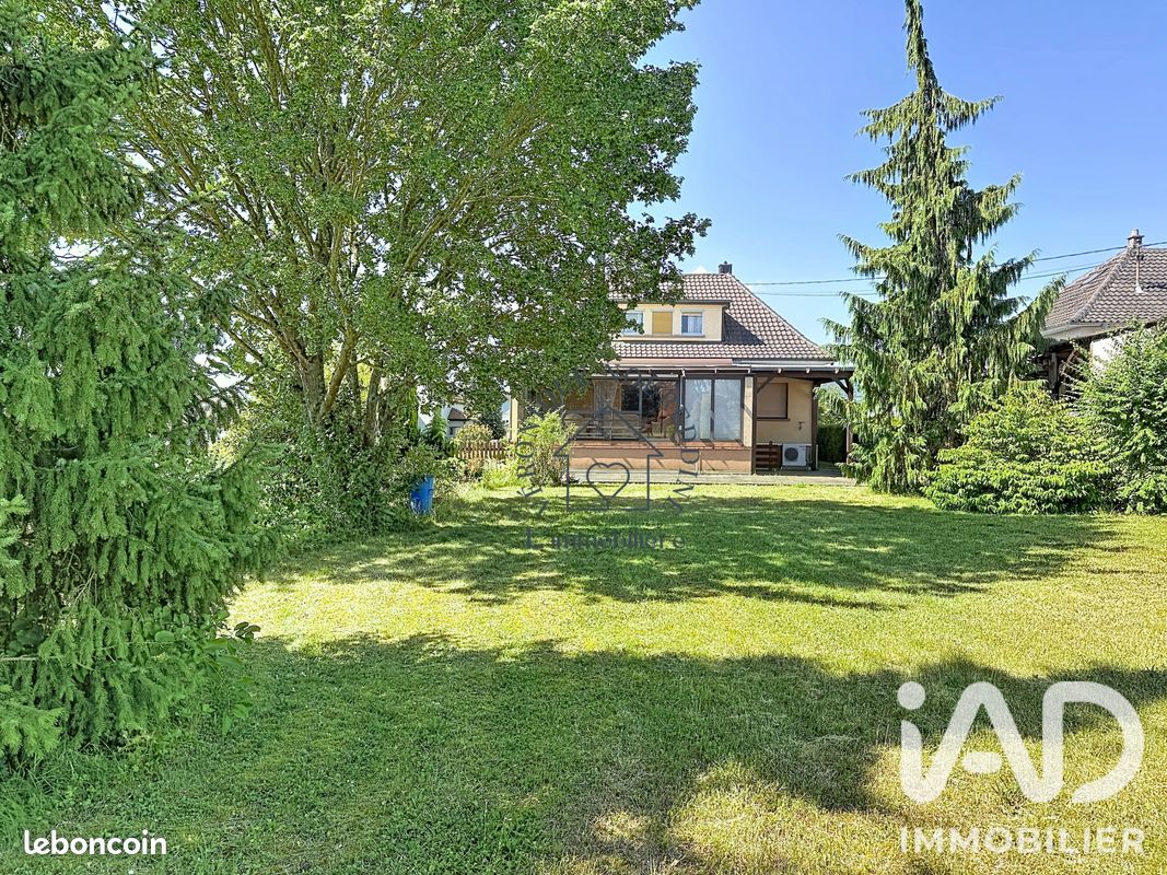 Maison 8 pièces 187 m² · à Otterswiller · 187 m² · 329 000 €