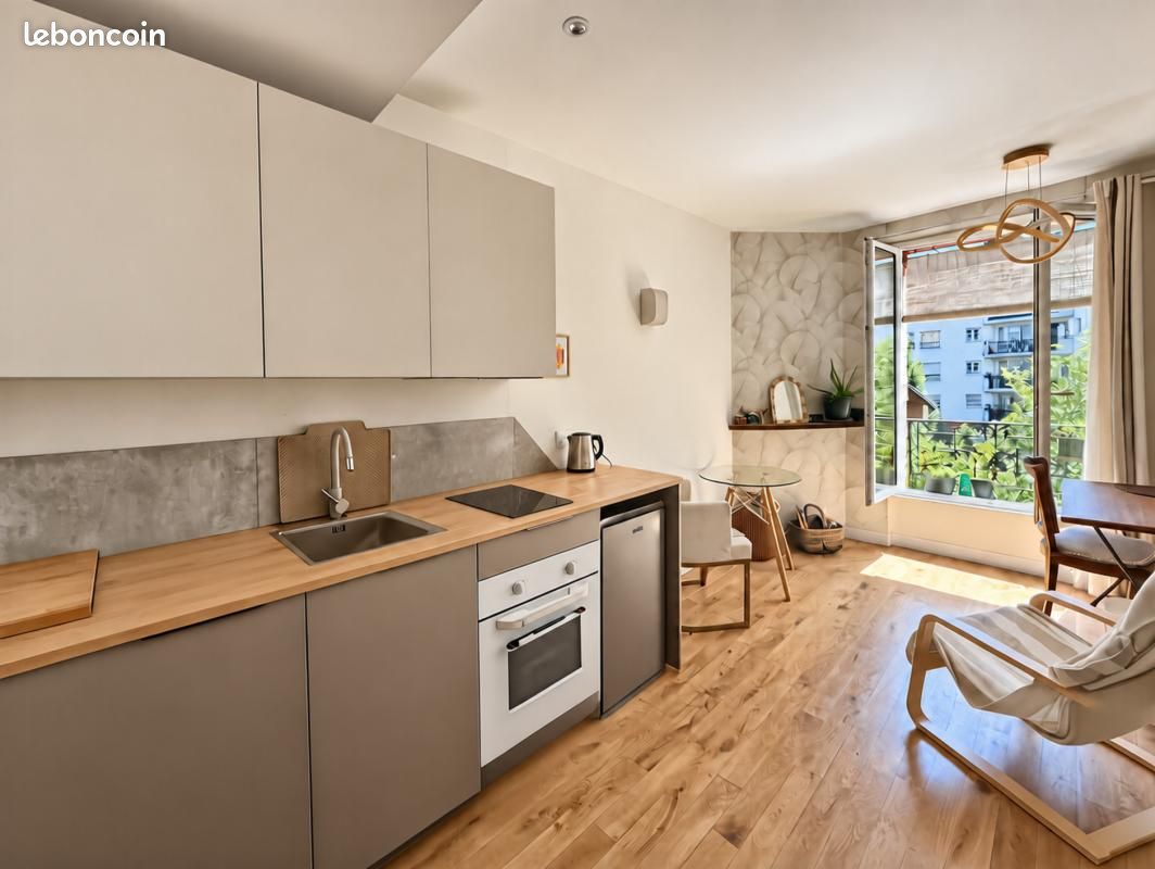 Appartement 2 pièces 26 m² · à Paris · 26 m² · 256 000 €