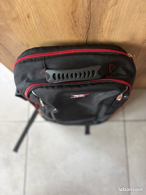 Sac à dos MSI (image 4)