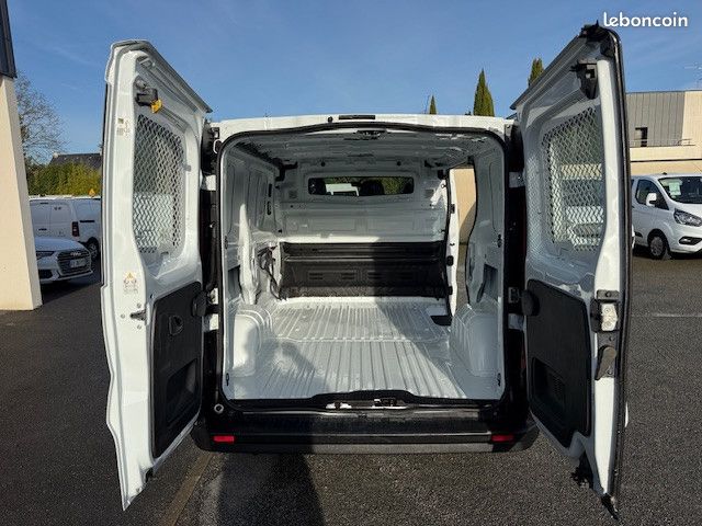 Renault TRAFIC III FG L1H1 1200 1.6 DCI 125CH ENERGY GCF E6 (image 9)
