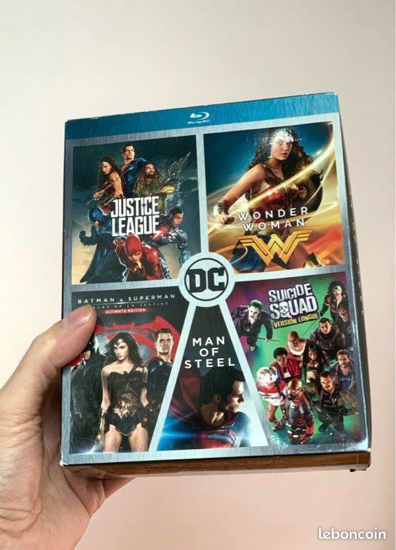 Coffret blu ray Dc Comics (image 1)