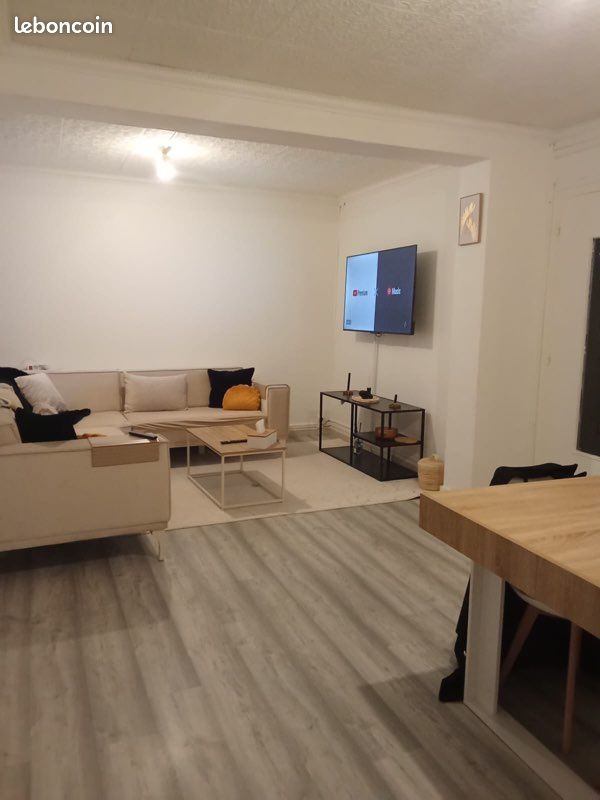 Appartement 3 pièces 68 m² · à Oyonnax · 68 m² · 81 000 €