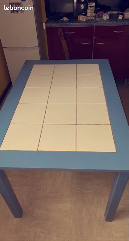 Table en bois (image 2)