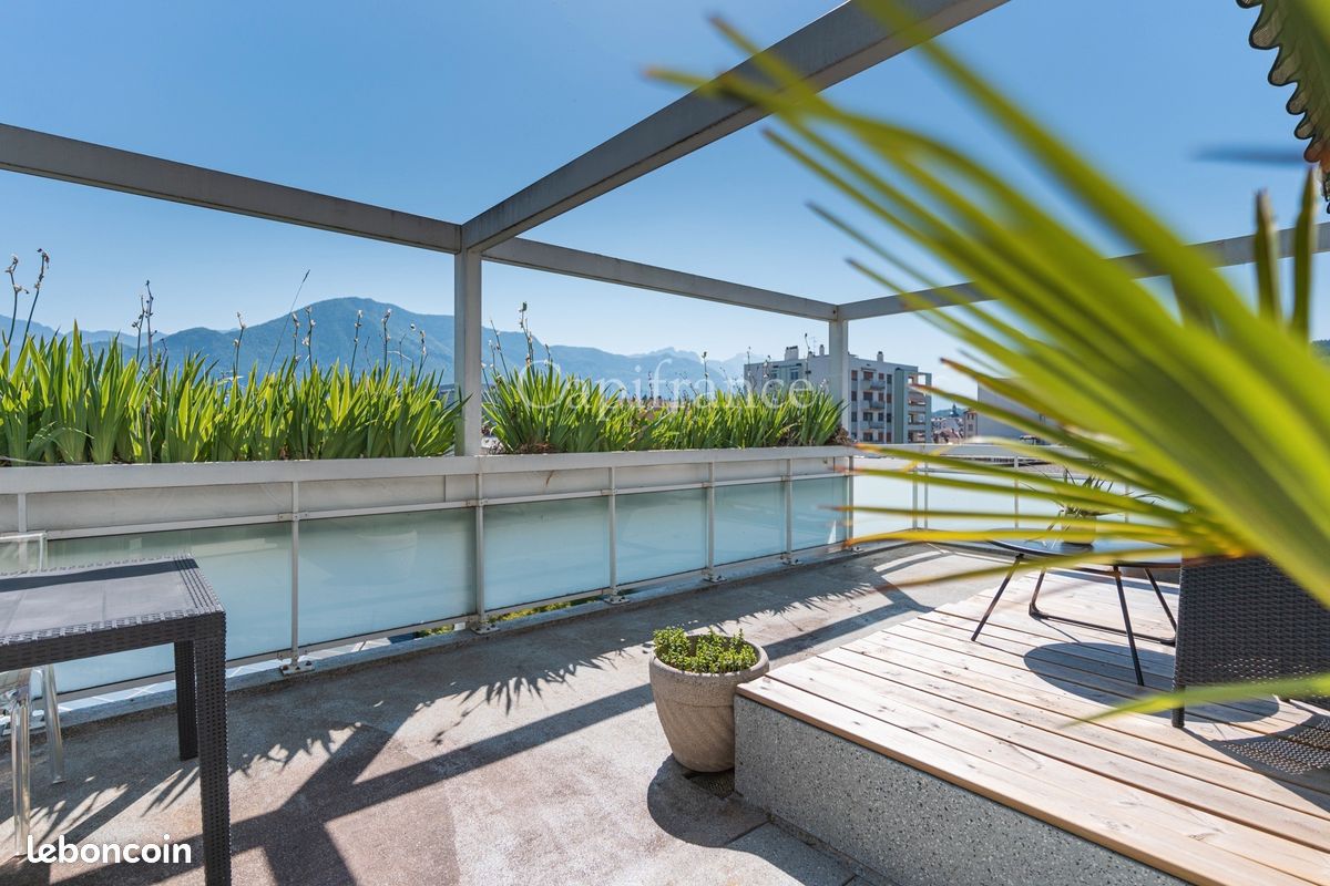 Appartement 5 pièces 108 m² · à Annecy · 108 m² · 1 080 000 €