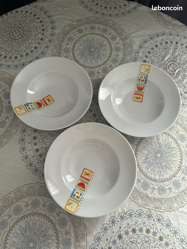 Assiette à pâtes (image 1)