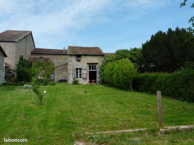 Maison de ville 6 pièces 158 m² - Piégut-Pluviers 24360 (image principale 9)