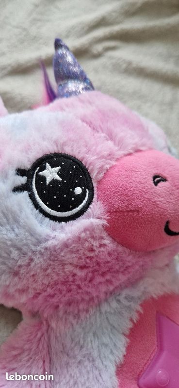 Veilleuse peluche licorne Star Belly (image 3)