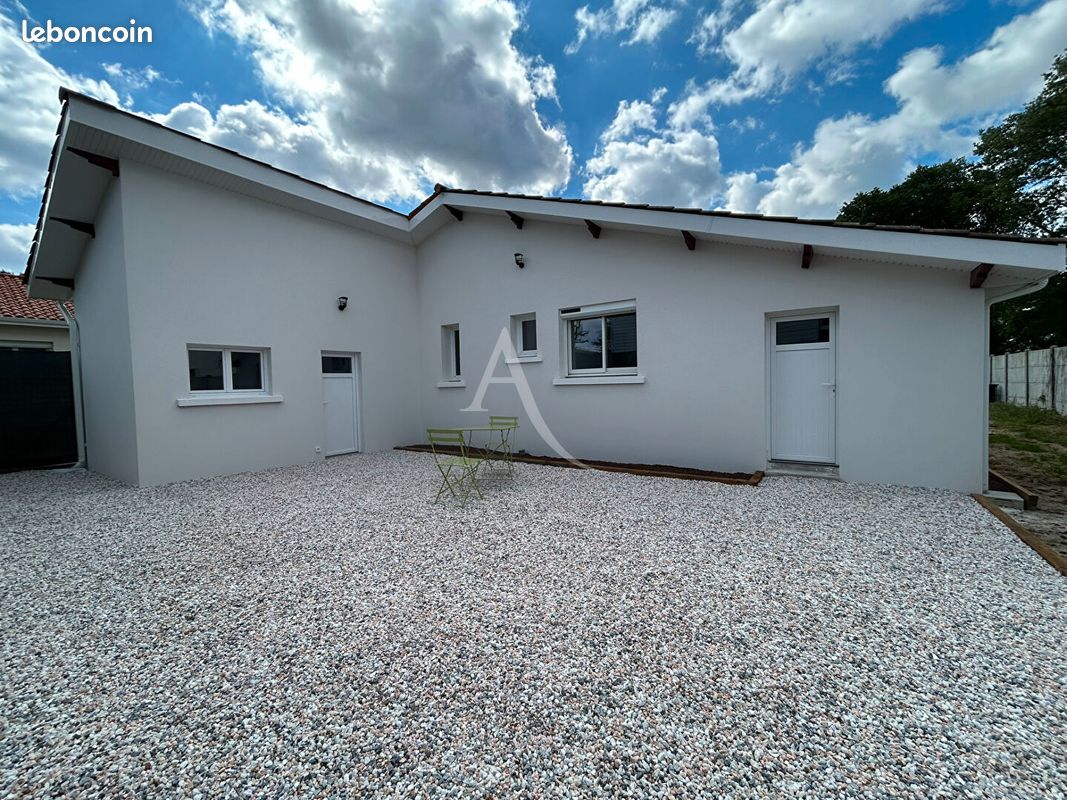 Maison 4 pièces 92 m² · à Saint-Médard-en-Jalles · 92 m² · 439 000 €