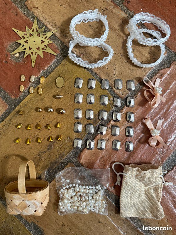 Accessoires de mercerie vintage (image 1)