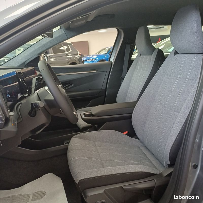 MITSUBISHI ECLIPSE CROSS BEV 87 KWH 220 INVITE+ 22kW (image 13)