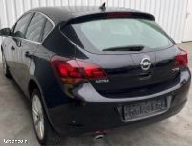 Opel astra j (image 1)