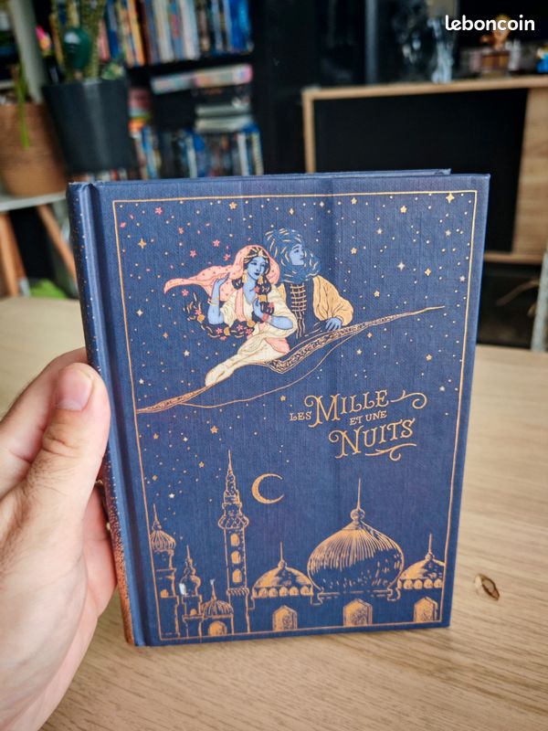 Livre Les Mille et Une Nuits - Édition reliée illustrée (image 1)