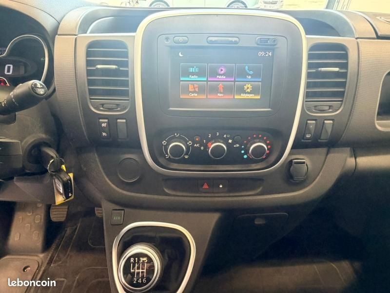 Renault Trafic Fg L1H1 1000 2.0 dCi 120ch Grand Confort E6 (image 18)