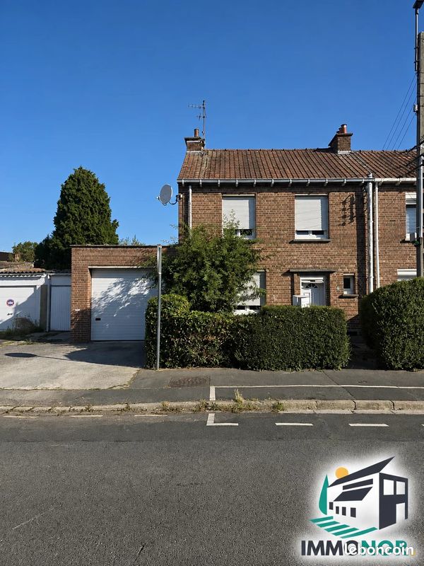 Maison 6 pièces 94 m² · à Faches-Thumesnil · 94 m² · 209 000 €