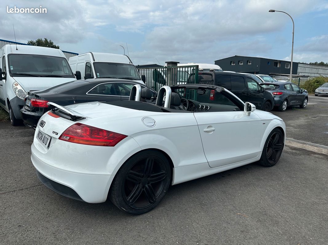 Audi tt 1.8l tfsi 160ch s line s tronic 7 (image 5)