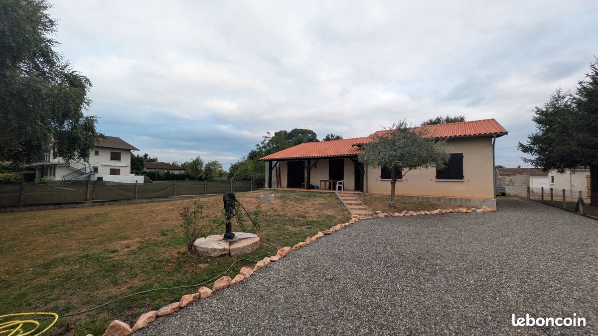 Maison 4 pièces 111 m² · à Ausson · 111 m² · 850 €